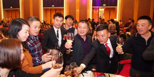 中億建材2018迎新晚會暨客戶答謝會完美綻放 攜手億本，共啟新程